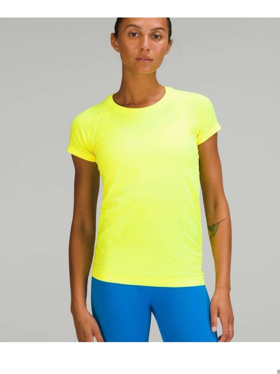 lululemon athletica Tops - lululemon athletica 🍋 Swiftly Tech 2.0 Neon Yellow Short Sleeve Tee